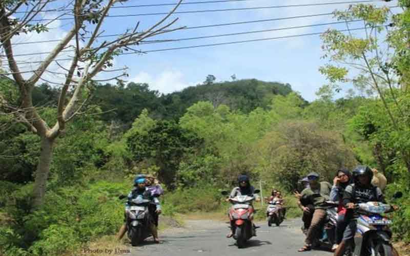 Nusa Penida Bike Rental: A Complete Guide to Exploring a Hidden Paradise